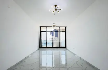 Apartment - 3 Bedrooms - 5 Bathrooms for rent in Hessa Residence 14 - Nadd Al Hammar - Dubai