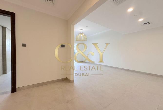 85748582 - Property Image 2