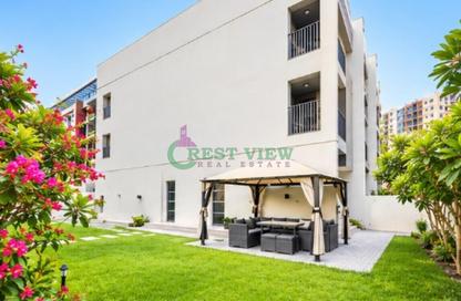 Villa - 4 - 6 for rent in Somerset Mews - District 10 - Jumeirah Village Circle - Dubai