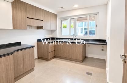 Villa - 4 - 5 for sale in Verona - Damac Hills 2 - Dubai