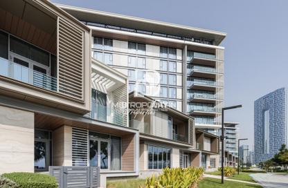 Apartment - 4 Bedrooms - 6 Bathrooms for rent in Bluewaters Residences Building 4 - Bluewaters Residences - Bluewaters - Dubai