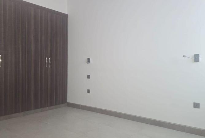 100428503 - Property Image 3