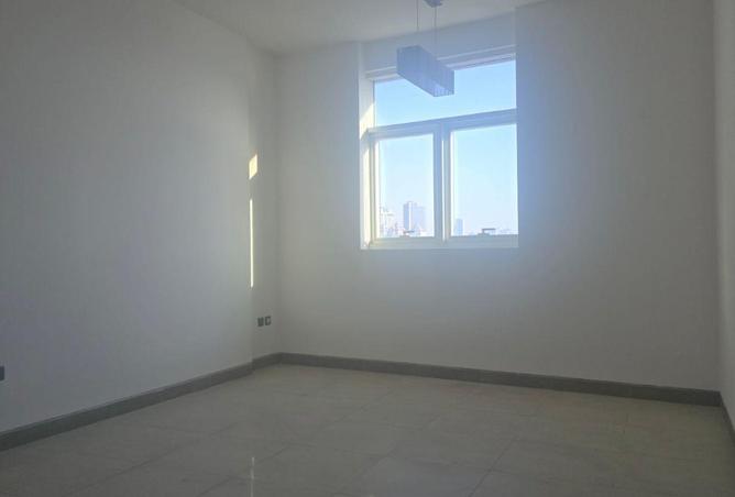 100428503 - Property Image 2
