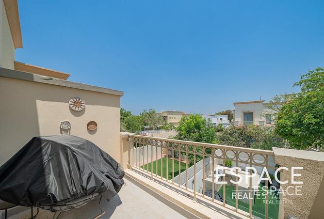 100827690 - Property Image 3
