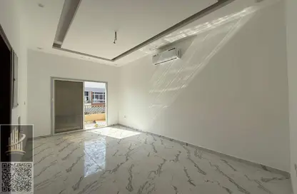 Townhouse - 5 Bedrooms - 7 Bathrooms for rent in Al Zaheya Gardens - Al Zahya - Ajman