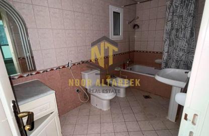 Apartment - 4 Bedrooms - 4 Bathrooms for rent in Al Majaz 2 - Al Majaz - Sharjah
