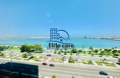 شقة - 2 غرف نوم - 3 حمامات للايجار في تايم مام ريزيدنس - شارع الكورنيش - أبوظبي