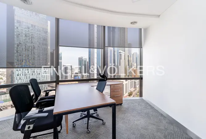 135613500 - Property Image 2