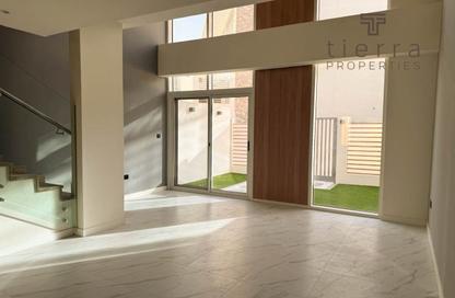 Townhouse - 2 Bedrooms - 3 Bathrooms for rent in Rukan 3 - Rukan - Dubai