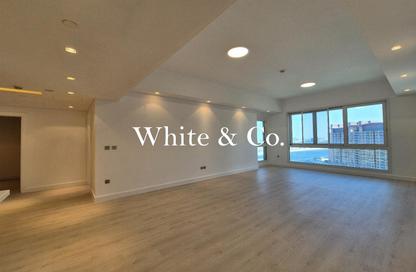Apartment - 2 Bedrooms - 3 Bathrooms for rent in Marina Residences 5 - Marina Residences - Palm Jumeirah - Dubai