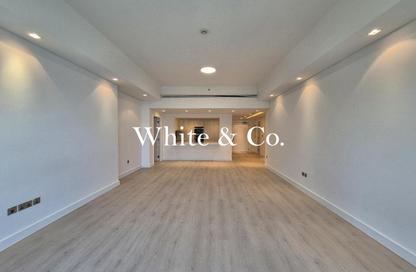 Apartment - 2 Bedrooms - 3 Bathrooms for rent in Marina Residences 5 - Marina Residences - Palm Jumeirah - Dubai