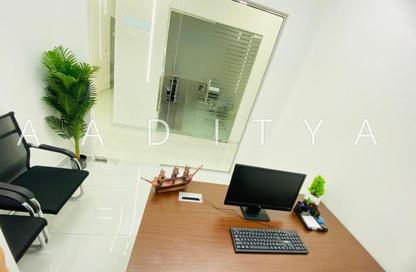 Office Space - Studio - 1 Bathroom for rent in Red Avenue - Al Garhoud - Dubai