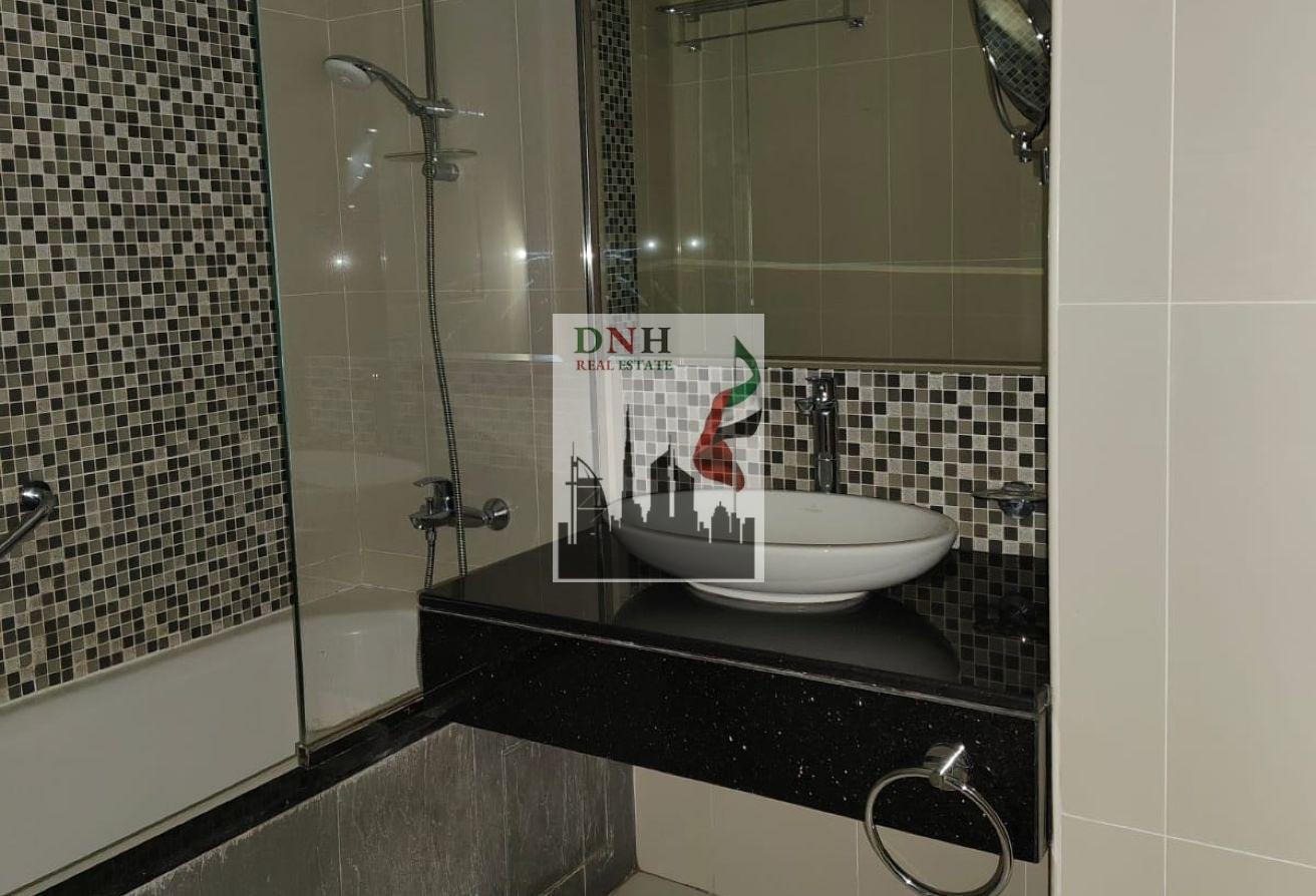 Studio Fully Furnished | Burj View | Prime Spot photo 9