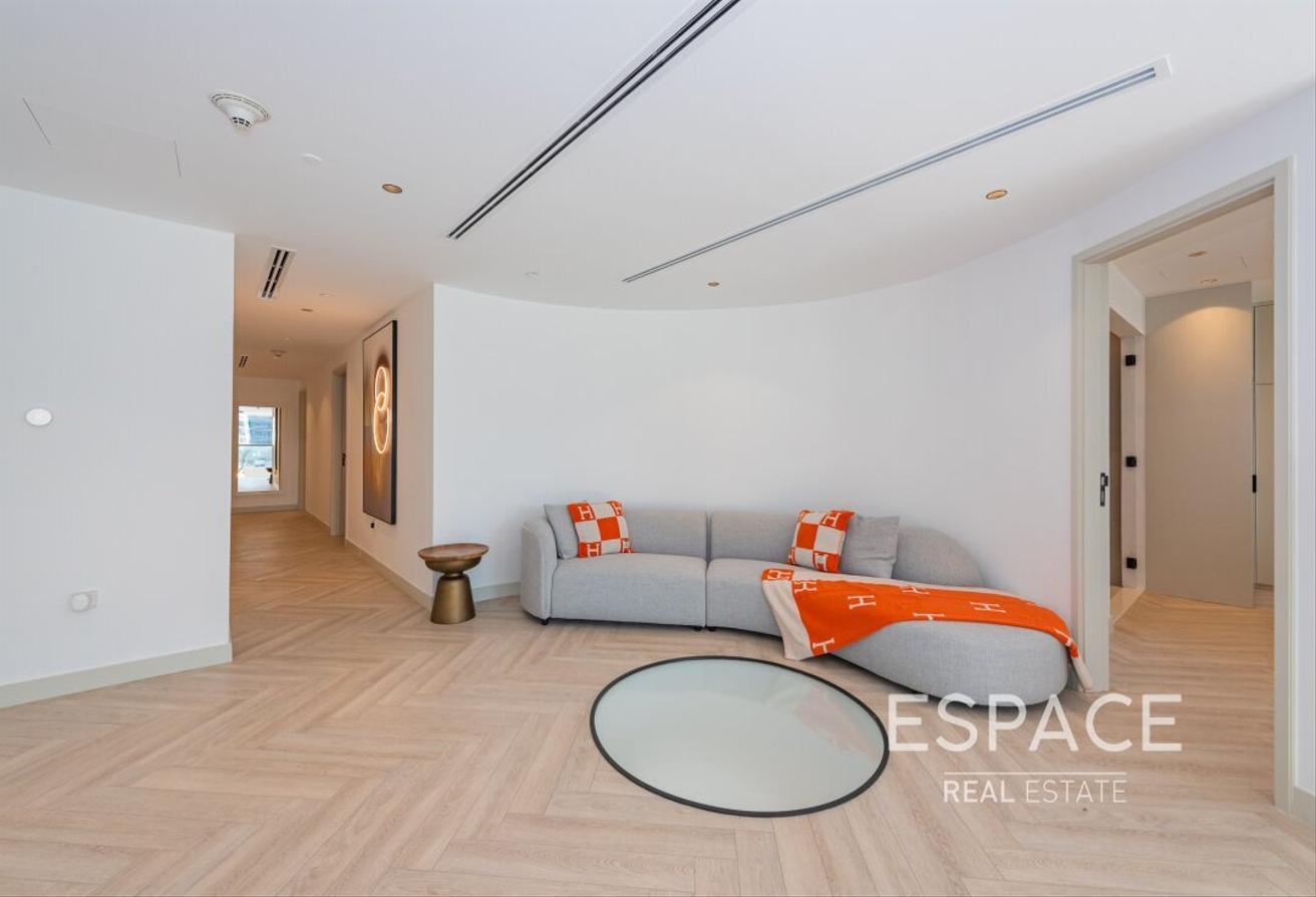 Fully Upgraded | Cinema Room | Private Pool photo 16