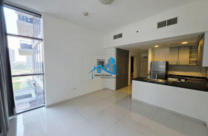 Apartment - Studio - 1 for rent in Golf Panorama B - Golf Panorama - Golf Town - Damac Hills - Dubai