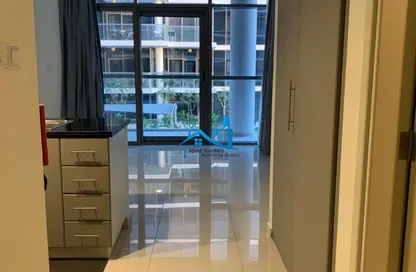 Apartment - 1 Bathroom for rent in Golf Panorama B - Golf Panorama - Golf Town - Damac Hills - Dubai