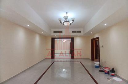 Villa - 5 Bedrooms - 6 Bathrooms for rent in Al Muntazah - Abu Dhabi