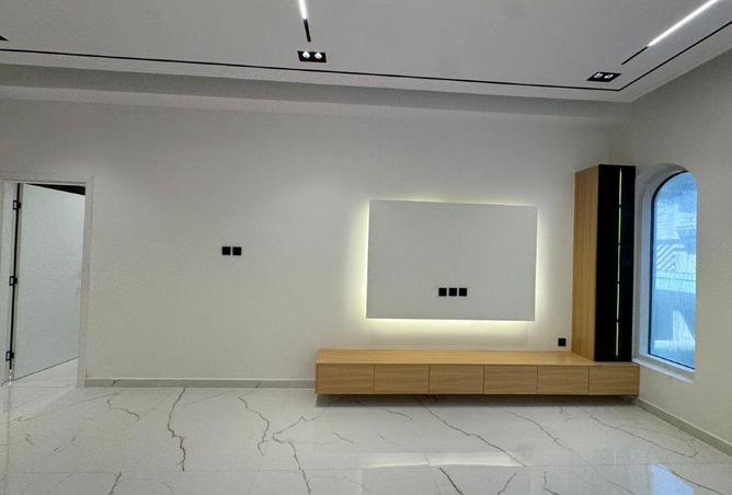 16323937 - Property Image 2