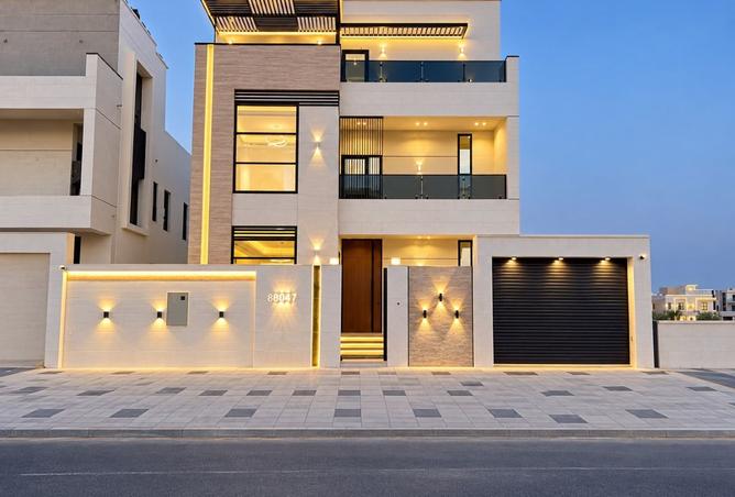 فيلا 5 غرف نوم مع مسبح خاص وحديقة في منطقة الحليو