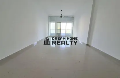 Apartment - 2 Bedrooms - 3 Bathrooms for rent in New Al Taawun Road - Al Taawun - Sharjah