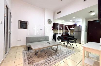 Apartment - 1 - 2 for rent in Autumn 2 - Autumn - Seasons Community - District 15 - Jumeirah Village Circle - Dubai Apartment - 1 - 2 for rent in Autumn 2 - Autumn - Seasons Community - District 15 - Jumeirah Village Circle - Dubai