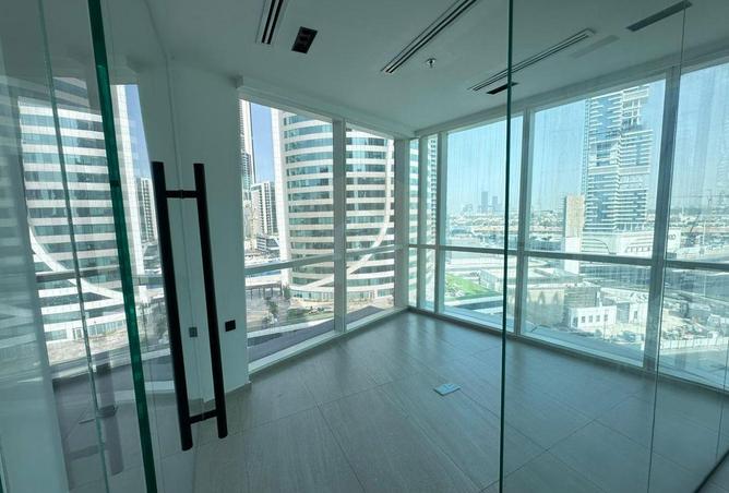 76980361 - Property Main Image