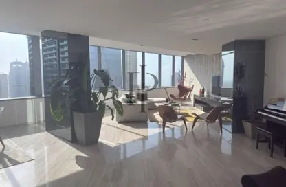 Apartment - 3 Bedrooms - 3 Bathrooms for sale in Sky Gardens - DIFC - Dubai