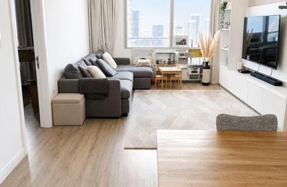Apartment - 3 Bedrooms - 4 Bathrooms for rent in Ocean Heights - Dubai Marina - Dubai Apartment - 3 Bedrooms - 4 Bathrooms for rent in Ocean Heights - Dubai Marina - Dubai