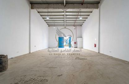 Warehouse - Studio - 1 for rent in Al Jlail - Al Sajaa - Sharjah