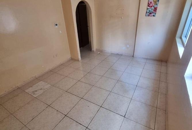 82364000 - صورة العقار 2