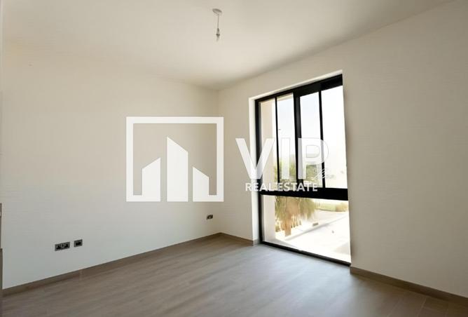 16304362 - Property Image 3