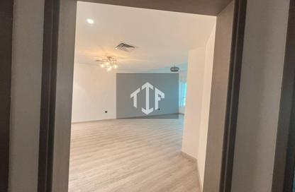 Apartment - 2 Bedrooms - 2 Bathrooms for rent in Millennium Executive Tower - Sheikh Zayed Road - Dubai
