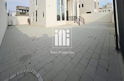 Villa - 6 Bedrooms - 7+ Bathrooms for rent in Mohamed Bin Zayed City - Abu Dhabi Villa - 6 Bedrooms - 7+ Bathrooms for rent in Mohamed Bin Zayed City - Abu Dhabi