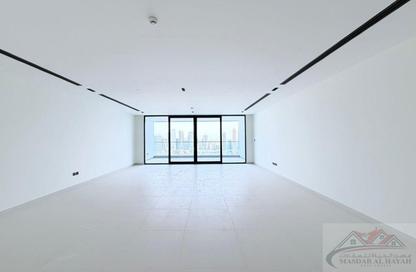 Apartment - 3 Bedrooms - 6 Bathrooms for rent in Sharjah Terraces - Al Khan Lagoon - Al Khan - Sharjah