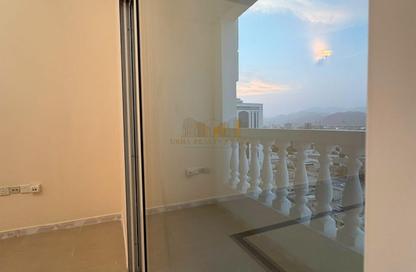 Apartment - 2 - 2 for rent in Downtown Fujairah - Fujairah