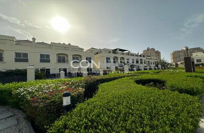 Townhouse - 3 Bedrooms - 4 Bathrooms for rent in Bayti Townhouses - Al Hamra Village - Ras Al Khaimah