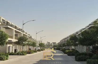 Villa - 3 Bedrooms - 3 Bathrooms for rent in Camelia - Damac Hills 2 - Dubai