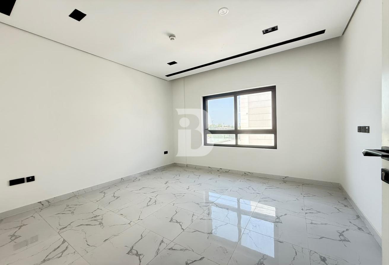 Corner 6 Bed Villa with Pool | Vastu | Basement photo 20
