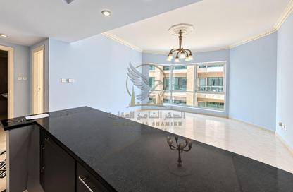Apartment - 1 - 2 for rent in Al Majaz 3 - Al Majaz - Sharjah Apartment - 1 - 2 for rent in Al Majaz 3 - Al Majaz - Sharjah