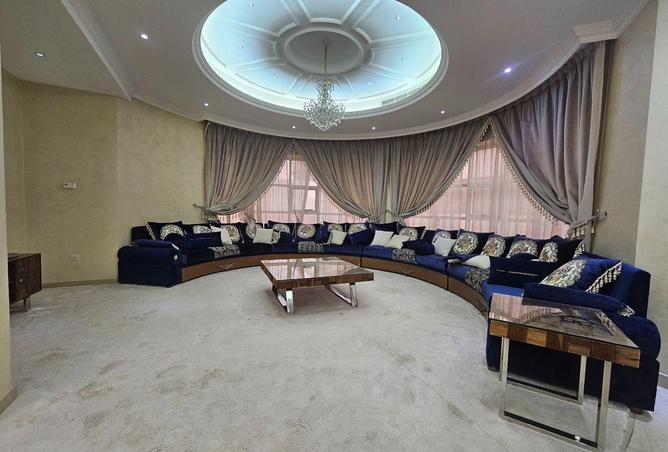 76979418 - Property Image 2