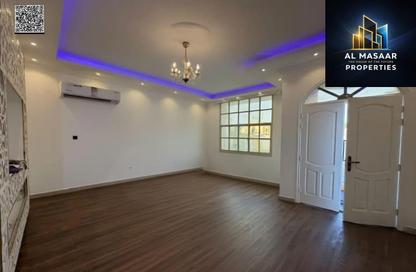 Villa - 5 Bedrooms - 7 Bathrooms for sale in Al Mowaihat 1 - Al Mowaihat - Ajman