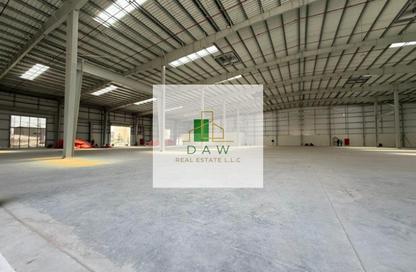 Warehouse - Studio - 2 Bathrooms for rent in Umm Al Thuoob - Umm Al Quwain