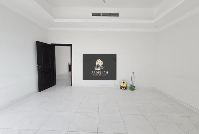 70276740 - Property Image 2