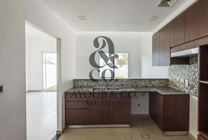 76583947 - صورة العقار 2