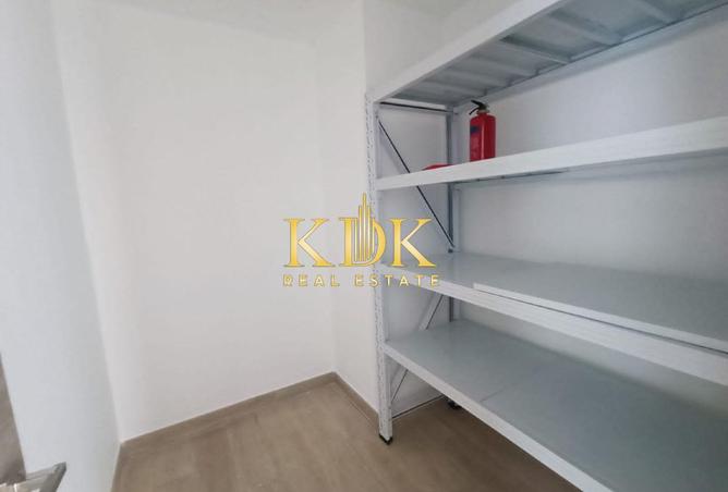 77797247 - Property Image 3