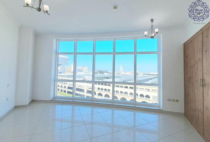 92708926 - Property Main Image