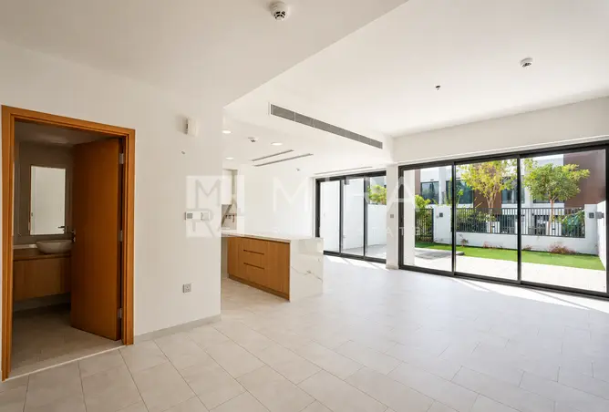 152873205 - Property Image 2