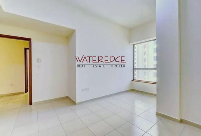 Great Options | sea/marina view | Unfurnished photo 3