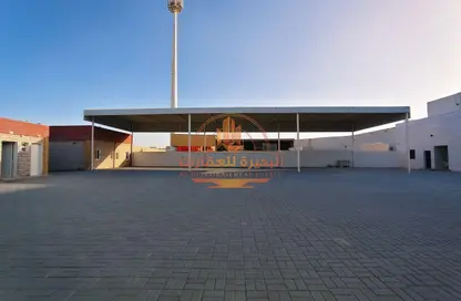 أرض - استوديو للايجار في الصجعة الصناعية - الصجعة - الشارقة أرض - استوديو للايجار في الصجعة الصناعية - الصجعة - الشارقة