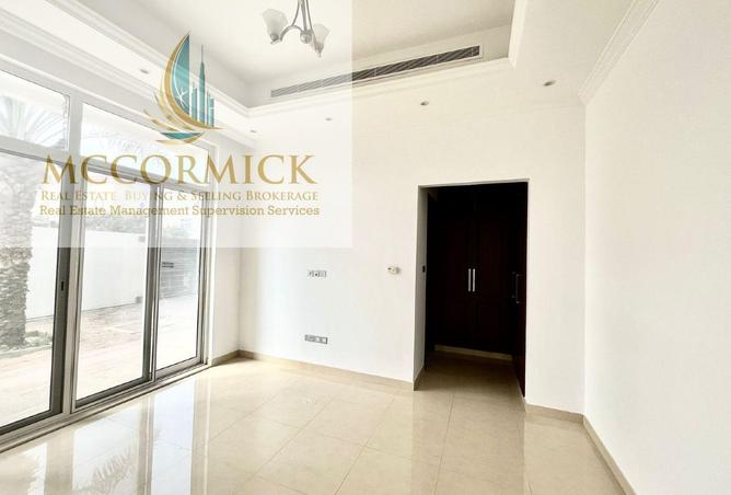 58183345 - Property Image 3